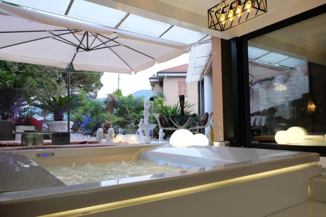 Last Minute Garden And Jacuzzi,The Most Gorgeus !Adult Only Daire La Spezia Dış mekan fotoğraf