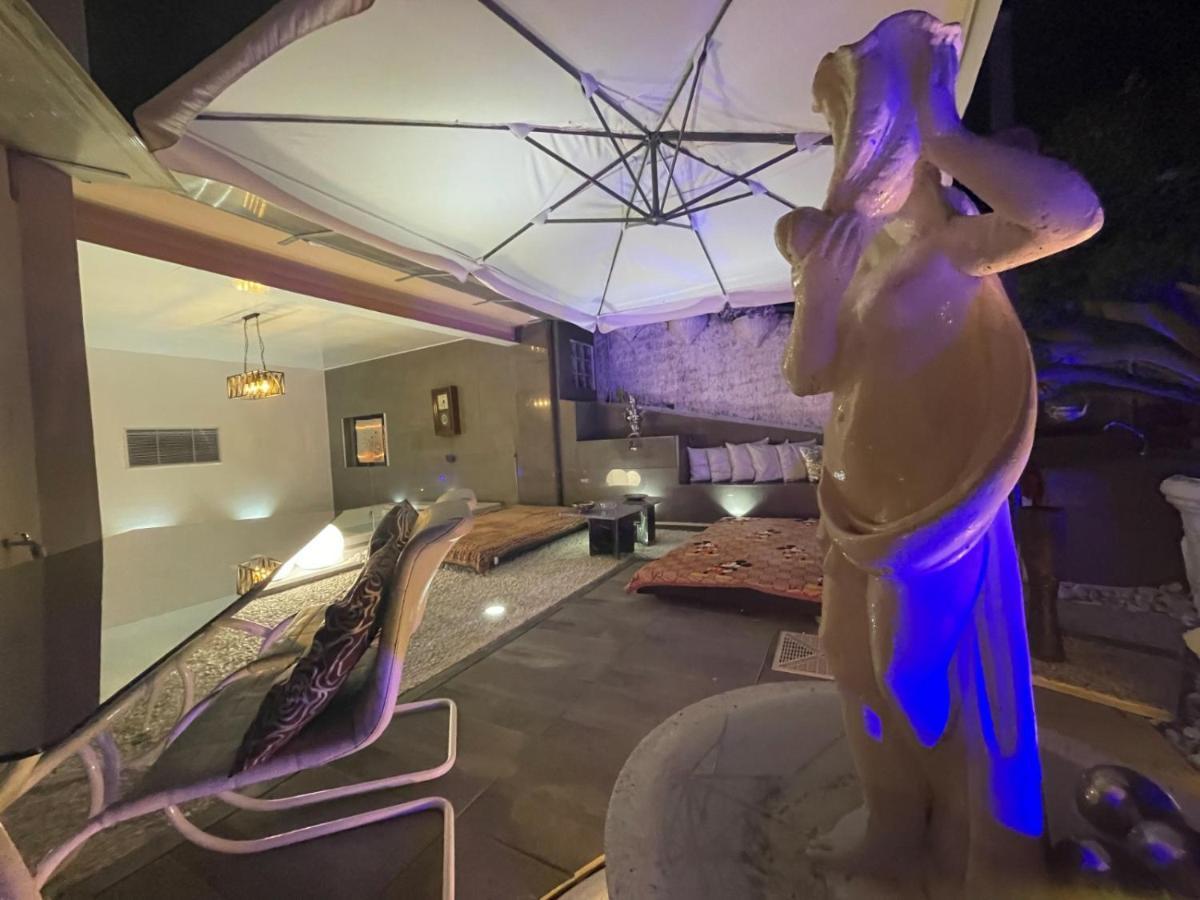 Last Minute Garden And Jacuzzi,The Most Gorgeus !Adult Only Daire La Spezia Dış mekan fotoğraf
